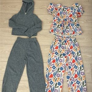 Floral Top and Gray Knit Set SHEIN